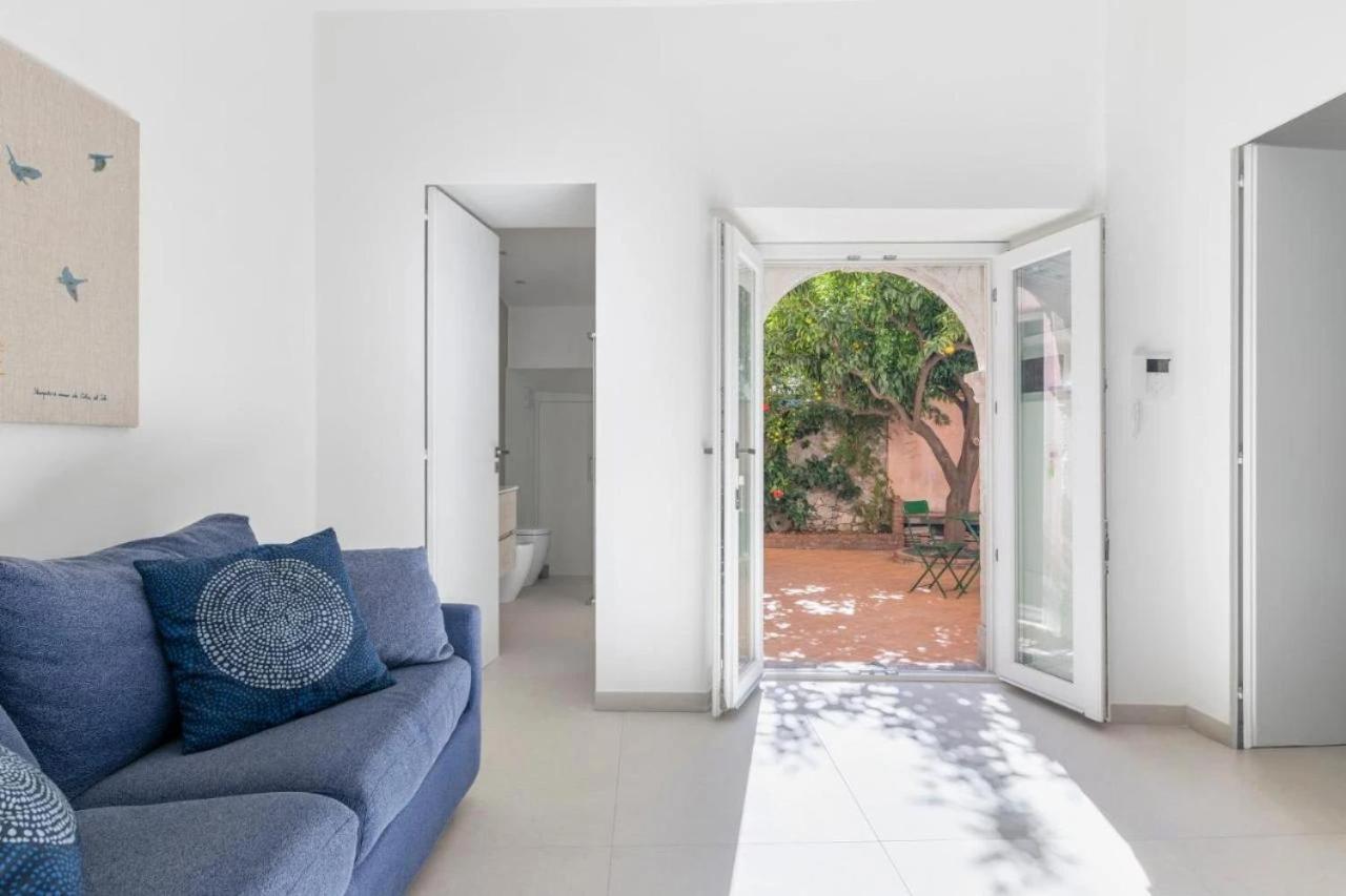 Ottaviano House